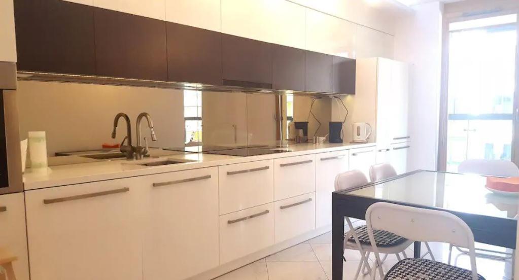 קרקוב Apartment On The Boulvard מראה חיצוני תמונה
